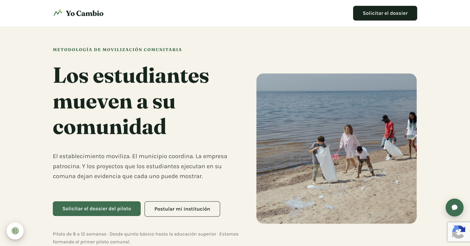 Proyecto Yo Cambio 1 Portada de yocambio.cl: «Los estudiantes mueven a su comunidad», con los llamados a solicitar el dossier del piloto y postular una institución